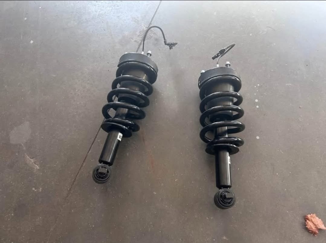 Shocks Struts Chevrolet 1500 GMC Sierra Yukon Tahoe 2015-2020 Magnetic. Front shock assembly for Chevy and Gm trucks - Image 3
