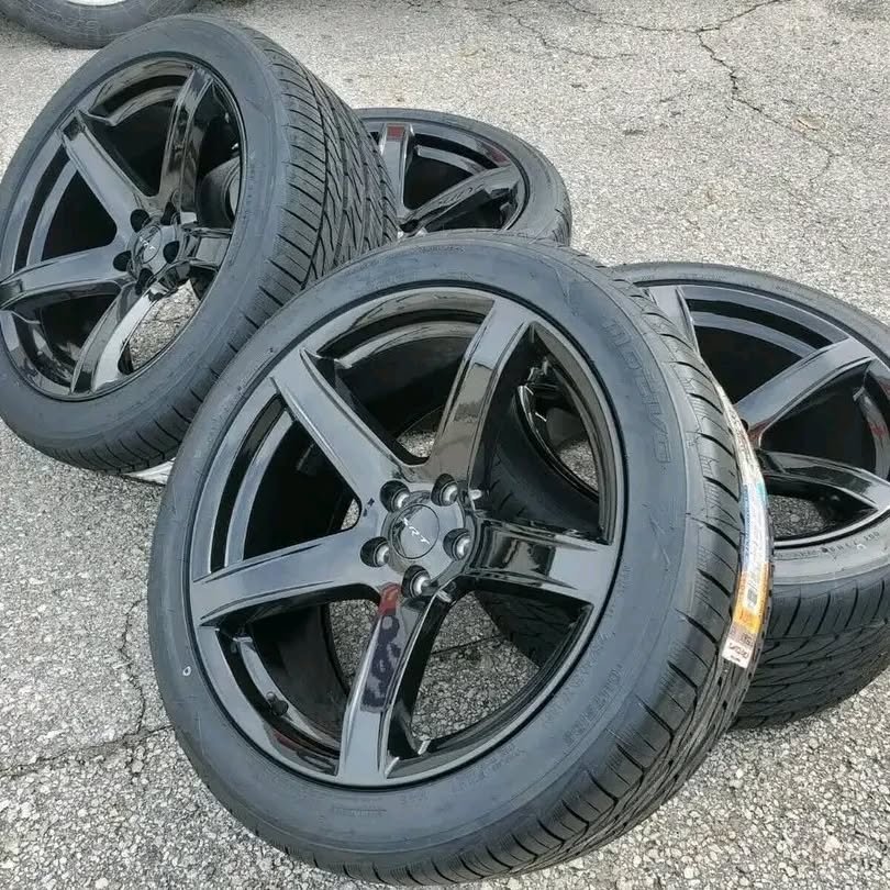 OEM Lexus LS 500 Staggered Powder-Coated Wheels & Tires – Precision, Luxury, and Performance Combined - Image 7