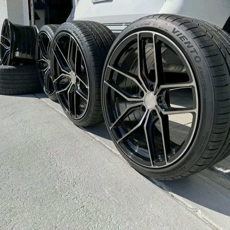 OEM Lexus LS 500 Staggered Powder-Coated Wheels & Tires – Precision, Luxury, and Performance Combined - Image 12